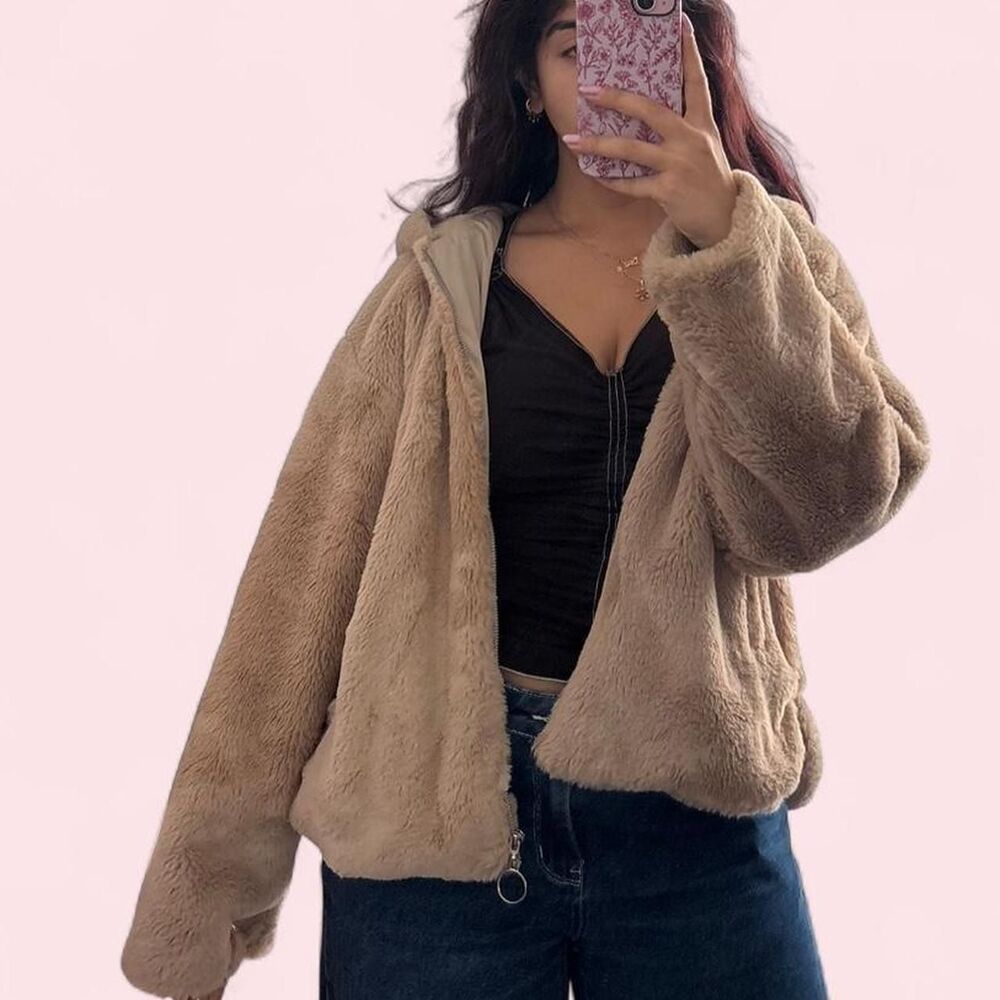 Forever-21 Women's Tan and Cream Jacket